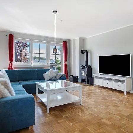 Ruegenferienhaus Eg Und Og * 沙普罗德